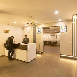 4* Hotel Airport Chanakya Delhi