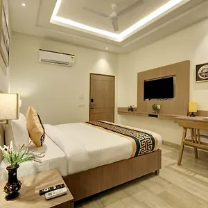 3* Hotel Marina Plaza Near Igi Airport Delhi
